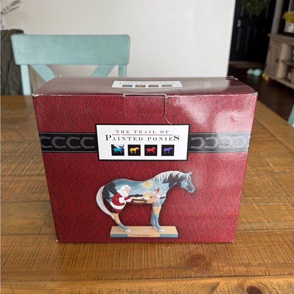 The Trail Of Painted Ponies In A Manger RETIRED Christmas Collectible - Picture 7 of 12